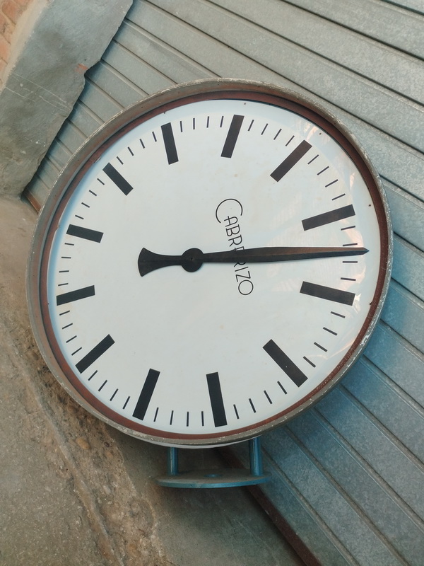 reloj brazo xxl 1agujametalmetactraslucido prof 108 o99 1u